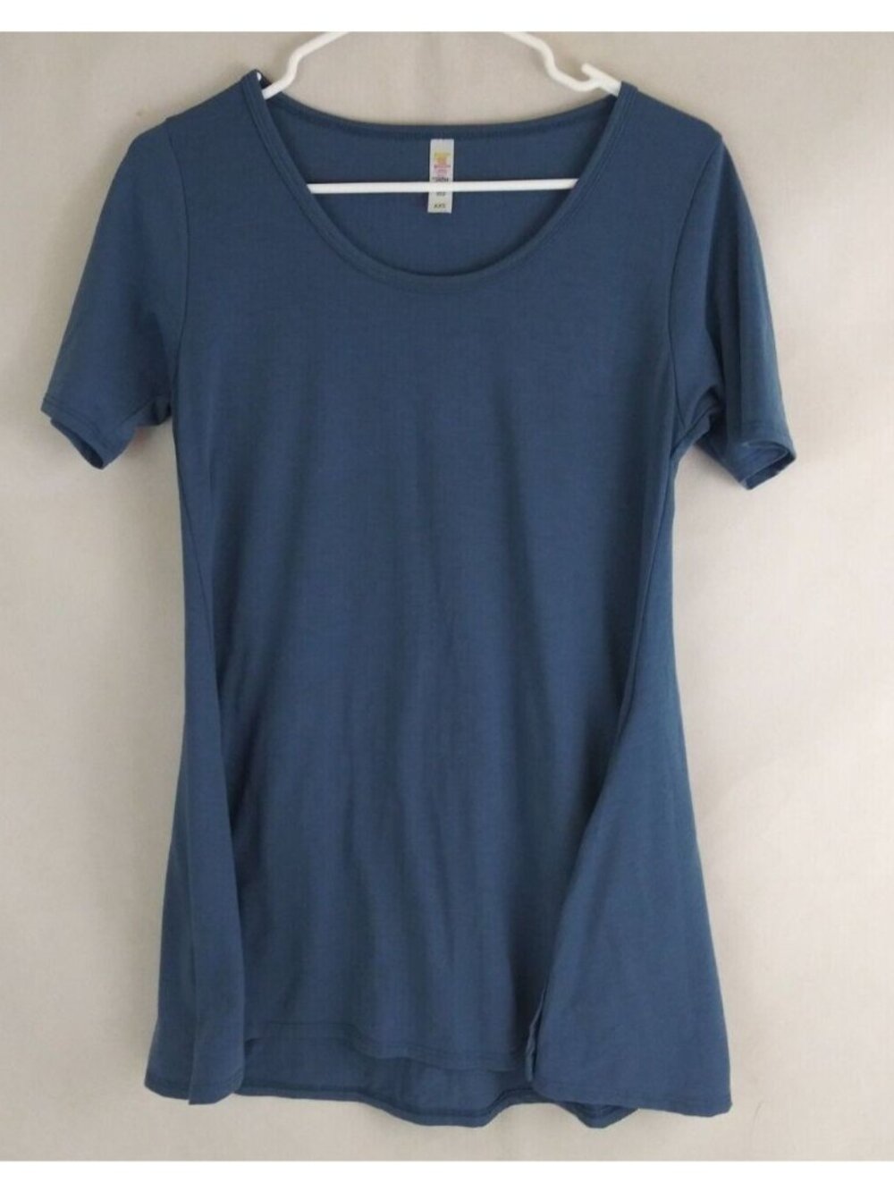 LuLaRoe Women's Blue Short Sleeve Shirt Size XXS